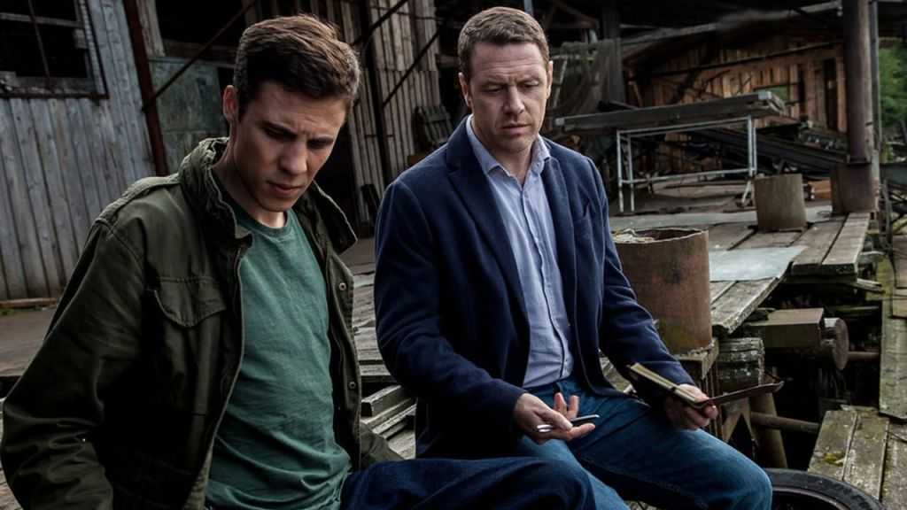 Тень за спиной 2 сезон — продолжение детективного сериала Дата выхода 2 сезона Краткое описание сюжета Актерский состав Интересные факты Трейлер