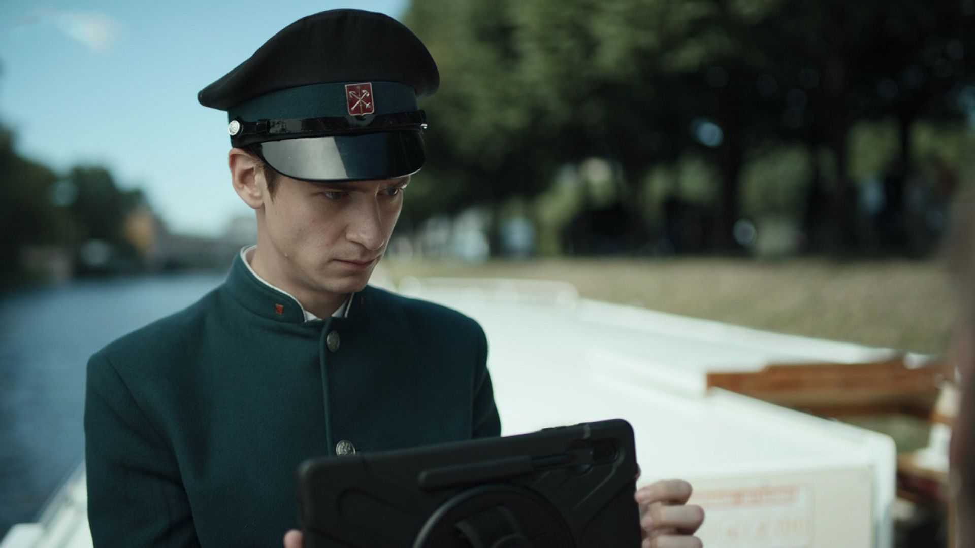 «фандорин. азазель» тоже ждёт дату выхода 2 сезона