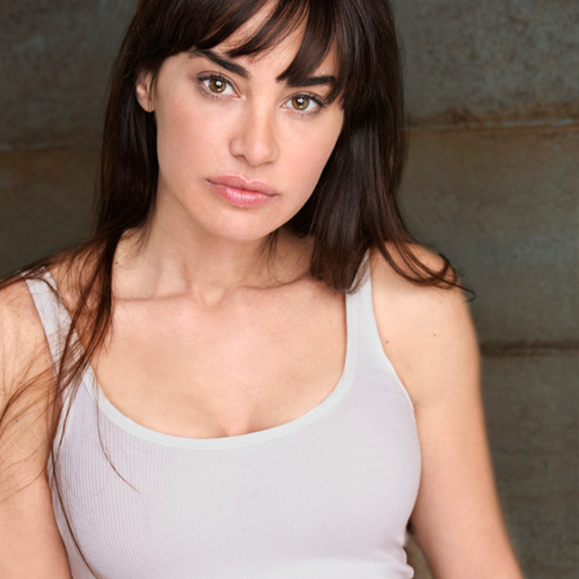 Sascha knopf
actress