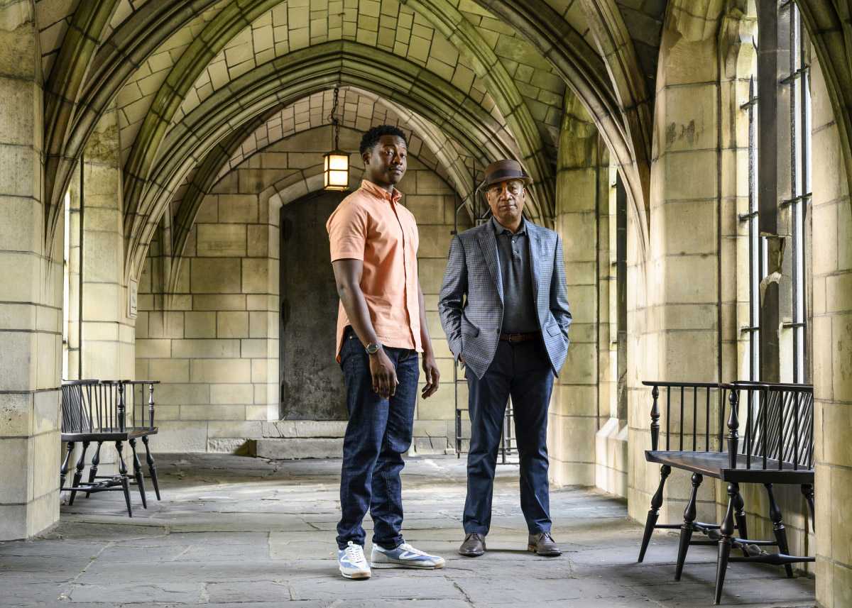 Бог меня зафрендил 3 сезон дата выхода серий, когда выйдет сериал и будет ли в россии в 2022 году продолжение, расписание всех эпизодов