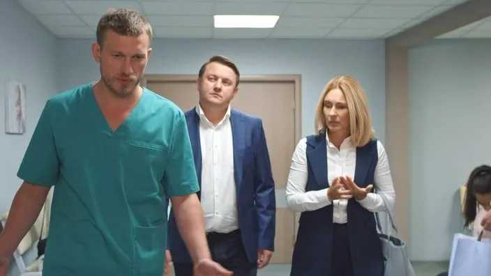 Сериал уэнсдэй (2 сезон) от neflix - дата выхода, когда будет продолжение?