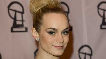 Laura christensen
actress